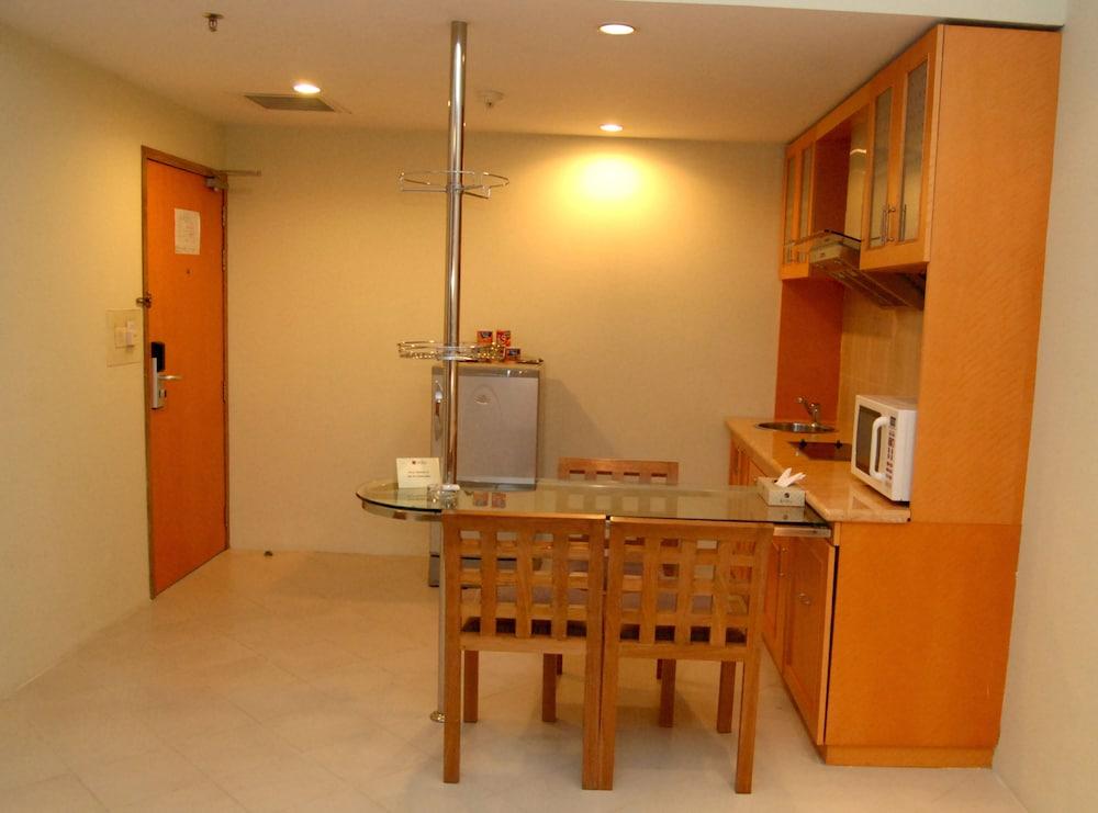Lakeshore Hotel & Apartments Dhaka Buitenkant foto
