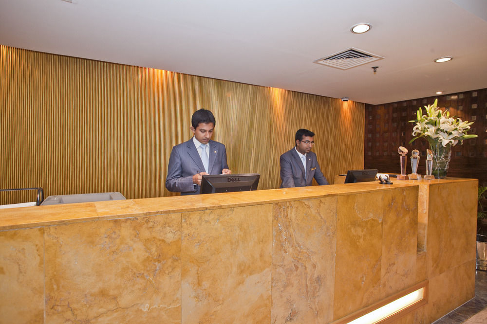 Lakeshore Hotel & Apartments Dhaka Buitenkant foto